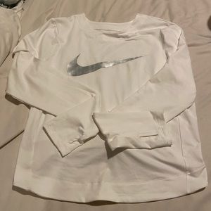 Nike long sleeve shirt